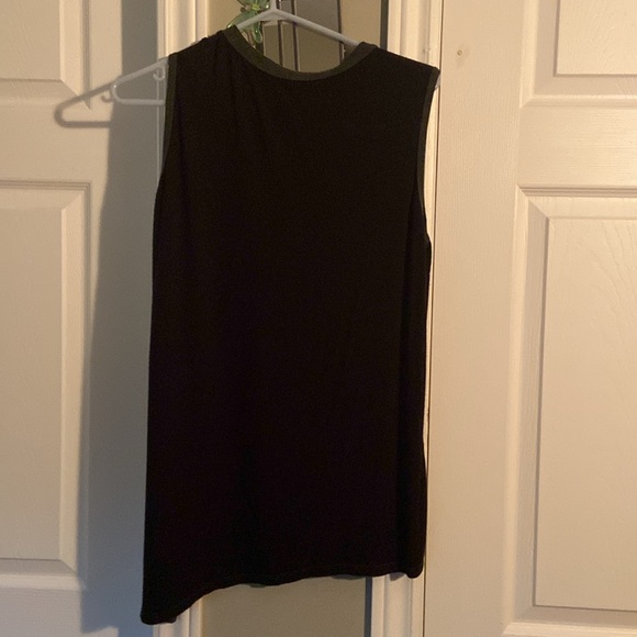 Women’s Tank Top! - Picture 2 of 2